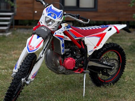 2022 Beta Xtrainer, белый, 540000 рублей, вид 2