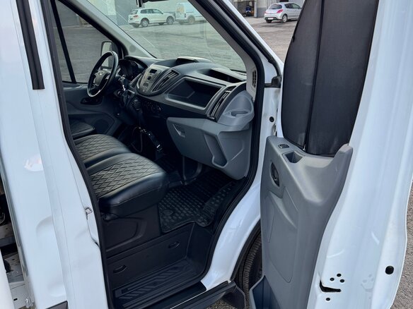 2017 Ford Transit, белый, 2400000 рублей - вид 9