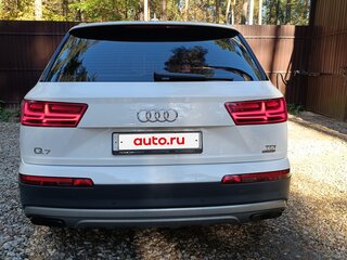 2016 Audi Q7 II (4M), белый, 3975000 рублей, вид 4