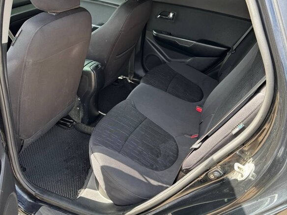 2012 Kia Rio 5-speed III, чёрный - вид 7