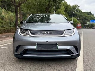 2023 BYD Dolphin 44.9 kWh I, серый, 1301000 рублей, вид 2
