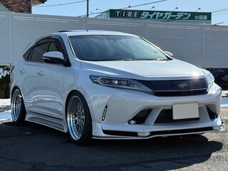 2020 Toyota Harrier III (XU60) Рестайлинг, белый, 1980400 рублей, вид 3