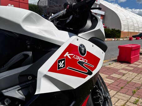 2013 BMW K 1300 S, красный, 820000 рублей, вид 5