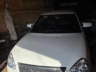 2009 Lada (ВАЗ) Priora I, белый, 260000 рублей, вид 1