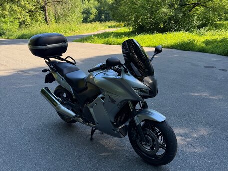 2010 Honda CBF 1000, серебристый, 720000 рублей, вид 2