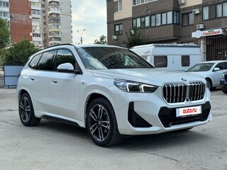 2025 BMW X1 20i xDrive III (U11/U12), белый, 5790000 рублей, вид 3