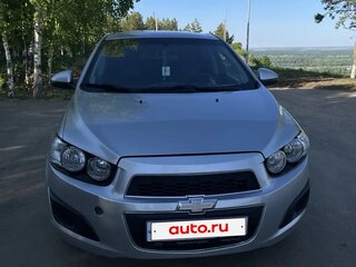 2012 Chevrolet Aveo II, серебристый, 650000 рублей, вид 2