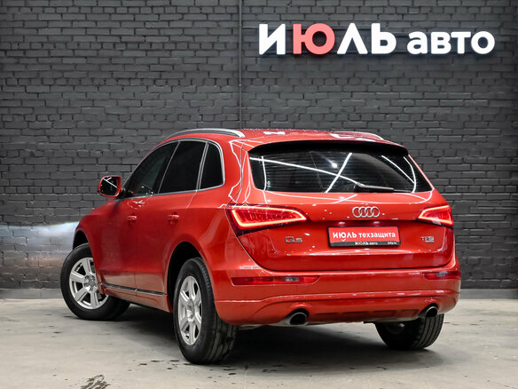 2013 Audi Q5 I (8R) Рестайлинг, красный, 1700000 рублей - вид 6