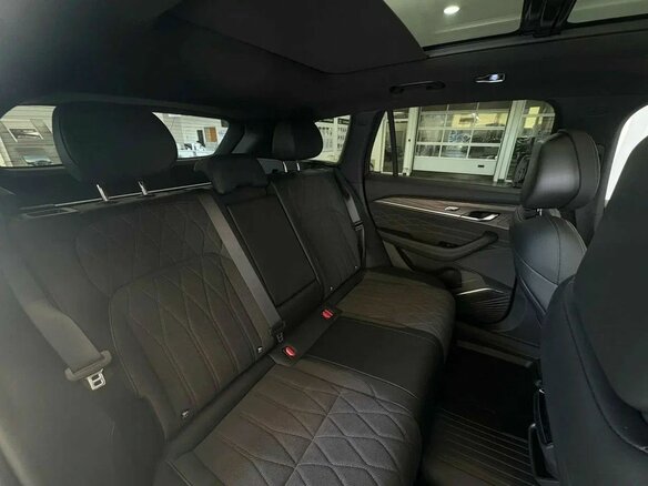2026 Geely Monjaro I Рестайлинг, серый, 4954990 рублей - вид 7