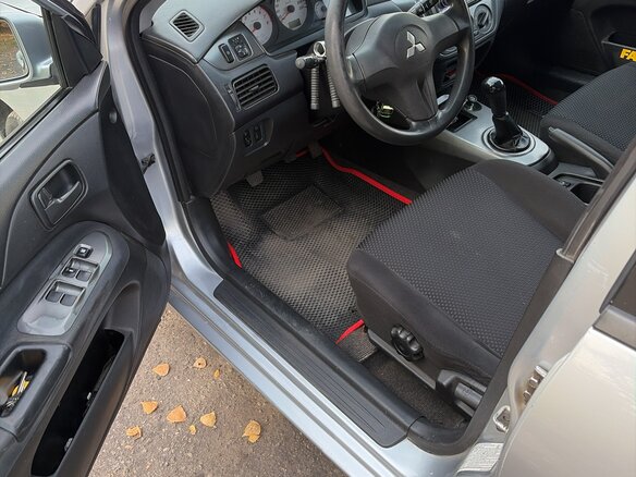 2006 Mitsubishi Lancer IX Рестайлинг, серебристый, 469000 рублей - вид 6