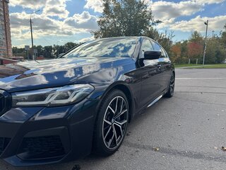 2021 BMW 5 серии Long 530Li xDrive VII (G30/G31/G38) Рестайлинг, синий, 5200000 рублей, вид 4
