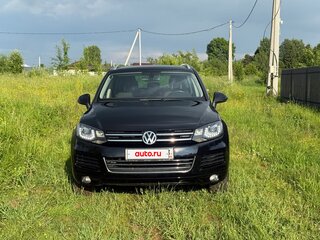 2013 Volkswagen Touareg II, чёрный, 1750000 рублей, вид 1