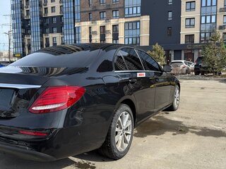 2019 Mercedes-Benz E-Класс 200 V (W213, S213, C238), чёрный, 2050000 рублей, вид 5