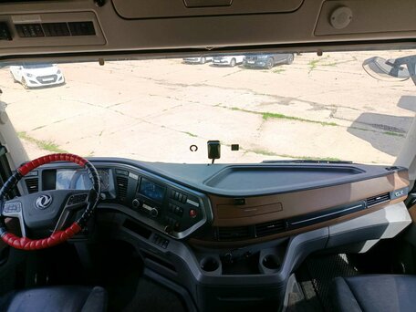 2025 Dongfeng DFH 4180, красный, 3802500 рублей, вид 5