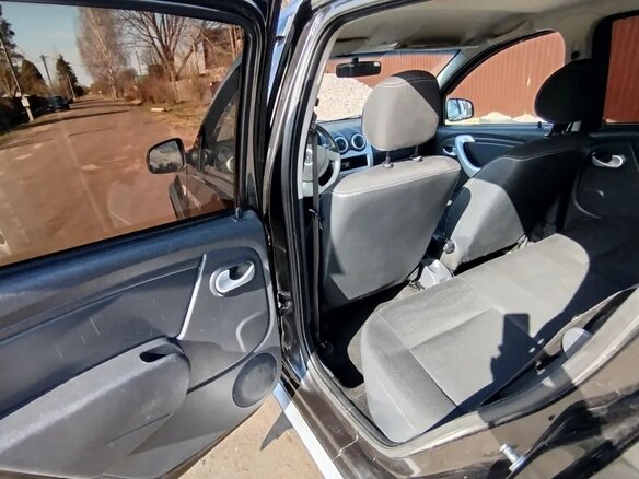 2012 Renault Sandero Stepway I, чёрный, 550000 рублей - вид 14