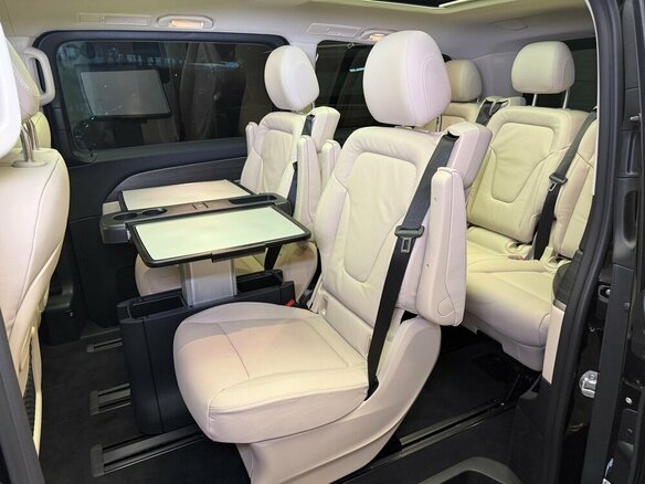 2024 Mercedes-Benz V-Класс Extra Long 300 d экстра длинный III (W447) Рестайлинг 2, чёрный, 16500000 рублей - вид 18