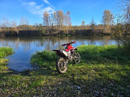 2005 Honda CRF 450X, красный, 379000 рублей, вид 3