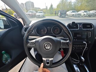 2011 Volkswagen Golf VI, чёрный, 600000 рублей, вид 5