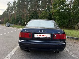 1996 Audi A8 I (D2), синий, 720000 рублей, вид 3