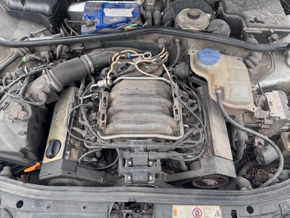 1996 Audi A4 I (B5), серебристый - вид 14