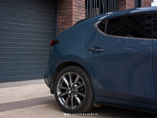 2019 Mazda 3 IV (BP), серый, 1790000 рублей, вид 4
