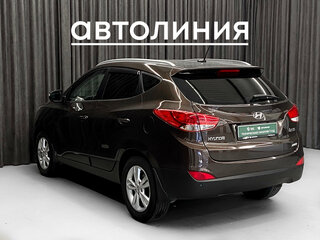 2013 Hyundai ix35 I, коричневый, 1449000 рублей, вид 5