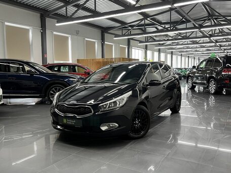 2014 Kia Ceed II, чёрный, 1240000 рублей, вид 1