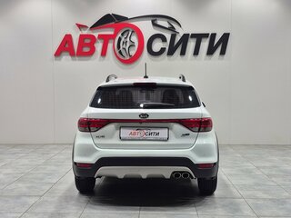 2017 Kia Rio X-Line IV, белый, 1375000 рублей, вид 5