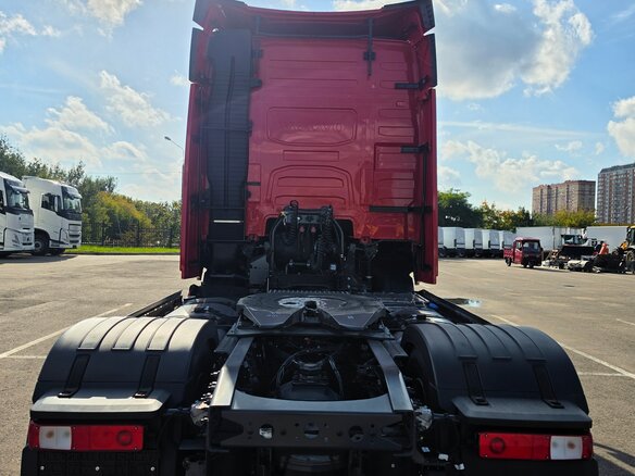 2026 Volvo FH, красный, 18300000 рублей - вид 5
