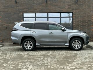 2017 Mitsubishi Pajero Sport III, серый, 2650000 рублей, вид 5