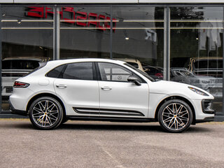 2025 Porsche Macan I Рестайлинг 2, белый, 10599000 рублей, вид 5