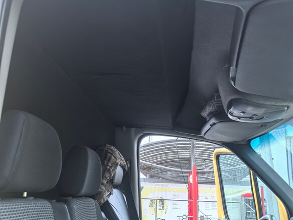 2008 Volkswagen Crafter, жёлтый, 1550000 рублей - вид 8