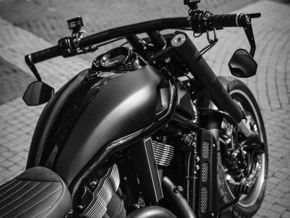 2008 Harley-Davidson V-Rod, чёрный, 2999999 рублей - вид 6