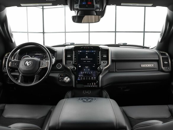 2022 Ram 1500 Crew Cab V, чёрный, 6980000 рублей - вид 11