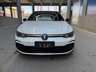 2022 Volkswagen Golf VIII, белый, 2245000 рублей, вид 2