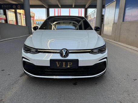 2022 Volkswagen Golf VIII, белый, 2245000 рублей, вид 2