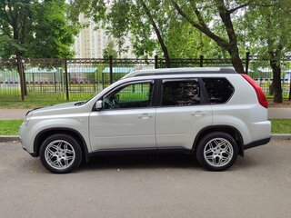 2014 Nissan X-Trail II Рестайлинг, серебристый, 1790000 рублей, вид 5