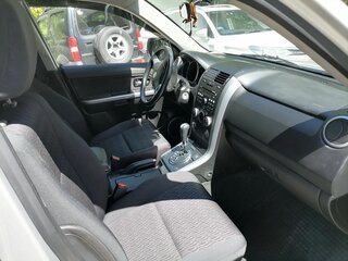 2014 Suzuki Grand Vitara II Рестайлинг 2, серебристый, 1750000 рублей, вид 5