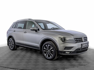 2018 Volkswagen Tiguan II, серебристый, 2720000 рублей, вид 3