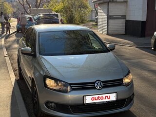 2011 Volkswagen Polo V, серый, 925000 рублей, вид 4