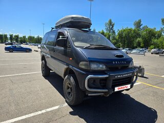 1988 Mitsubishi Delica III, синий, 900000 рублей, вид 3