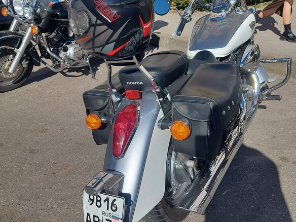 2004 Honda Shadow 750, белый, 500000 рублей - вид 7