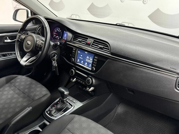 2020 Kia Rio X-Line IV, белый, 1550000 рублей - вид 9