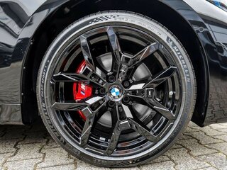 2026 BMW 4 серии M440i xDrive G22, G23, G26 Рестайлинг, чёрный, 7490000 рублей, вид 4