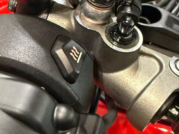 2026 Ducati Multistrada V4, чёрный, 4290000 рублей - вид 7