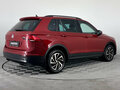 2019 Volkswagen Tiguan II, красный, 1850000 рублей - вид 4