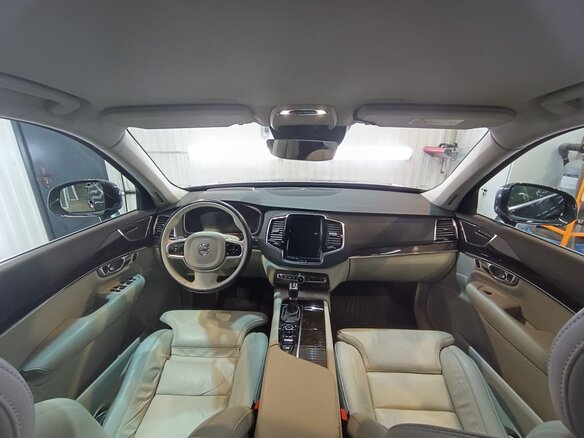 2016 Volvo XC90 II, чёрный, 2900000 рублей - вид 10