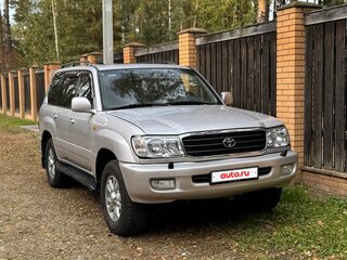 2001 Toyota Land Cruiser 100 Series, серебристый, 2000000 рублей, вид 4