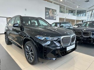2025 BMW X5 40i IV (G05/G18) Рестайлинг, чёрный, 15000000 рублей, вид 3