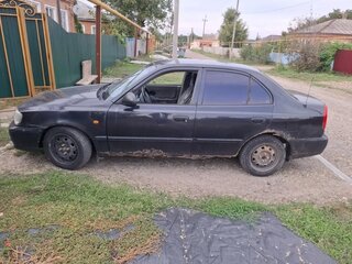 2004 Hyundai Accent II Рестайлинг, чёрный, 130000 рублей, вид 3